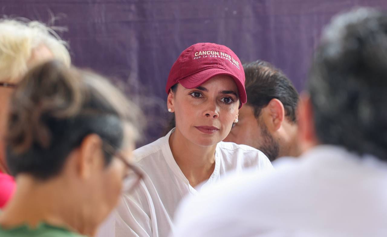 uploads/6/32/01 (2287).Jpeg